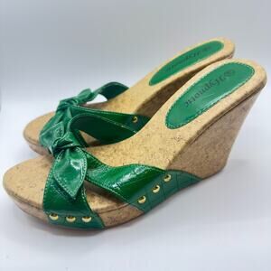 Green Patent Cork Wedge Sandals Sz 6.5 Y2K Retro Glam Resort wear Boho